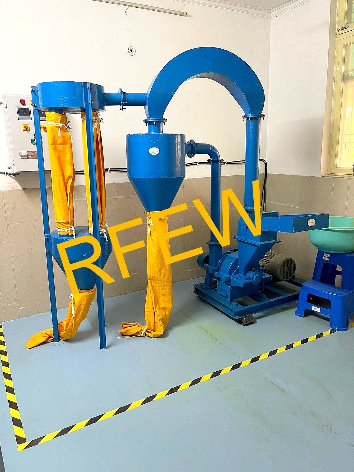 Turmeric Grinding Machine